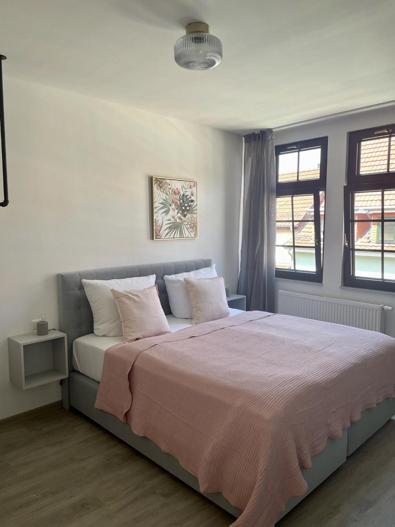 Discovair - Eisenach Karl14 - Vollausgestattete Apartments Mit Netflix In Der Fussgaengerzone Rom bilde